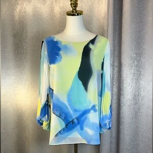 Alfani Women's Pleated Sleeve Blouse sizeS.                               ordrA1